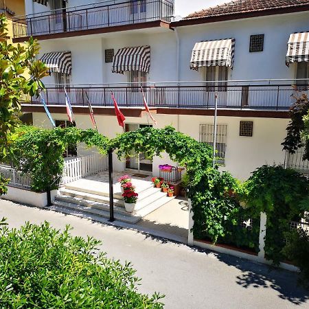 Villa Sorci Rímini Exterior foto